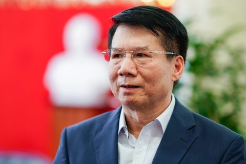 Thu truong Bo Y te Truong Quoc Cuong bi truy to den 12 nam tu hinh anh