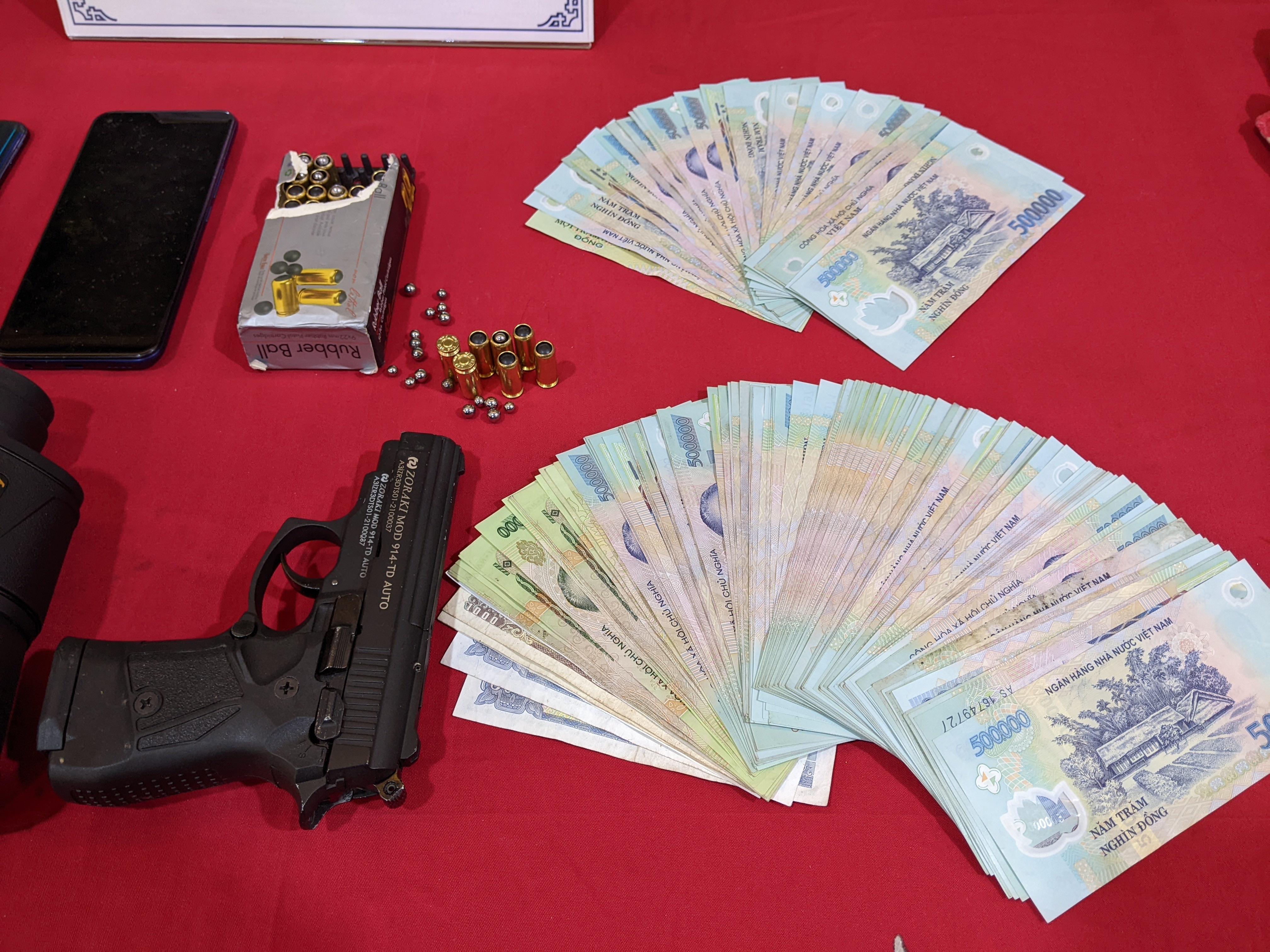 Canh bao toi pham dip Tet anh 1