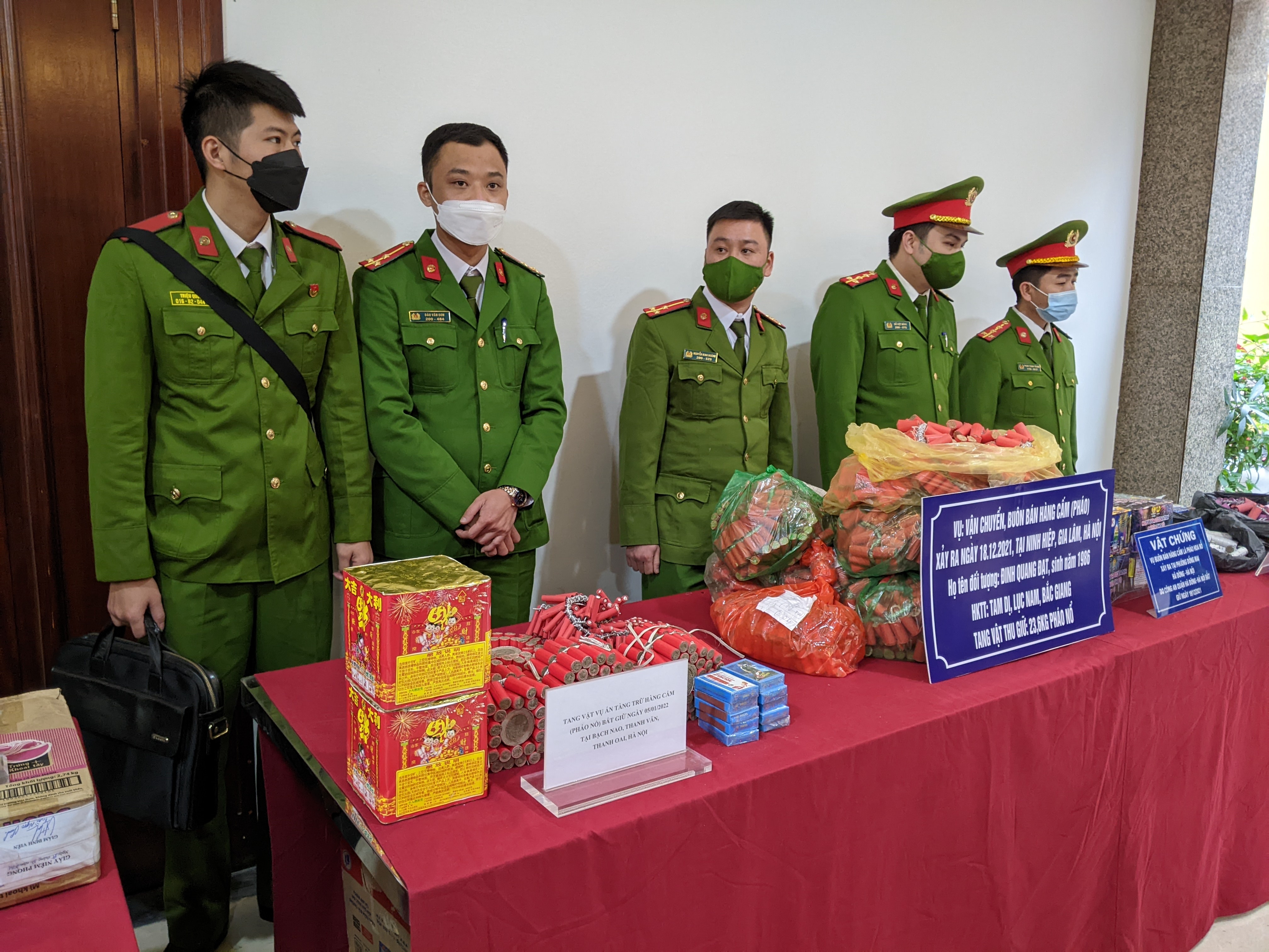 Dung sung cuop tai san anh 10