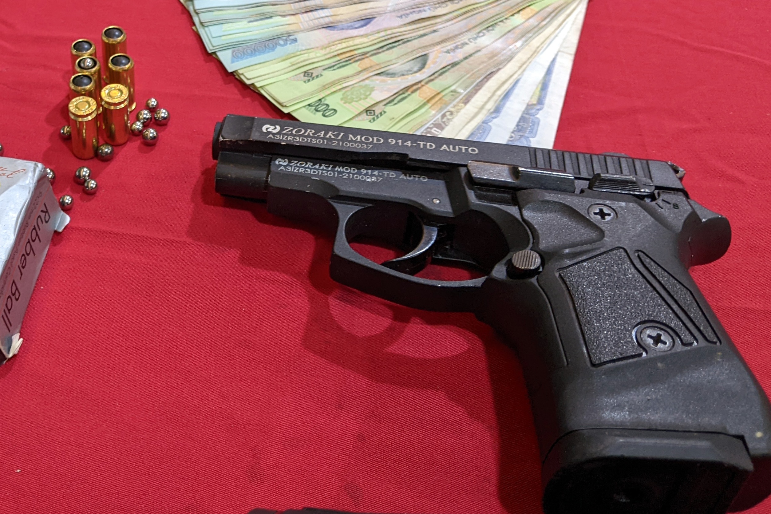 Trom,  cuop dip Tet anh 2