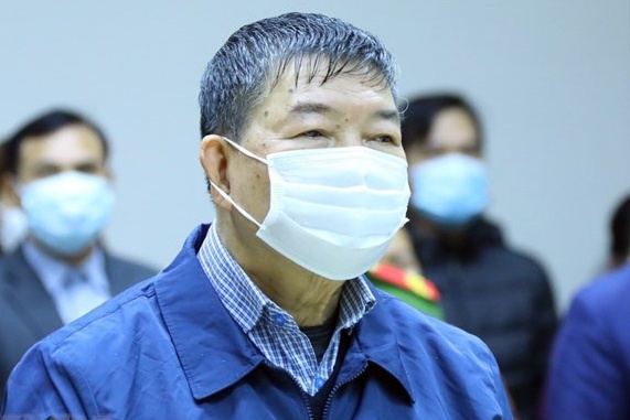 Cuu Giam doc Benh vien Bach Mai thua nhan 'nong voi, thieu sot' hinh anh