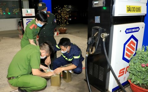 Ai chu muu duong day buon lau xang tri gia 2.800 ty dong? hinh anh