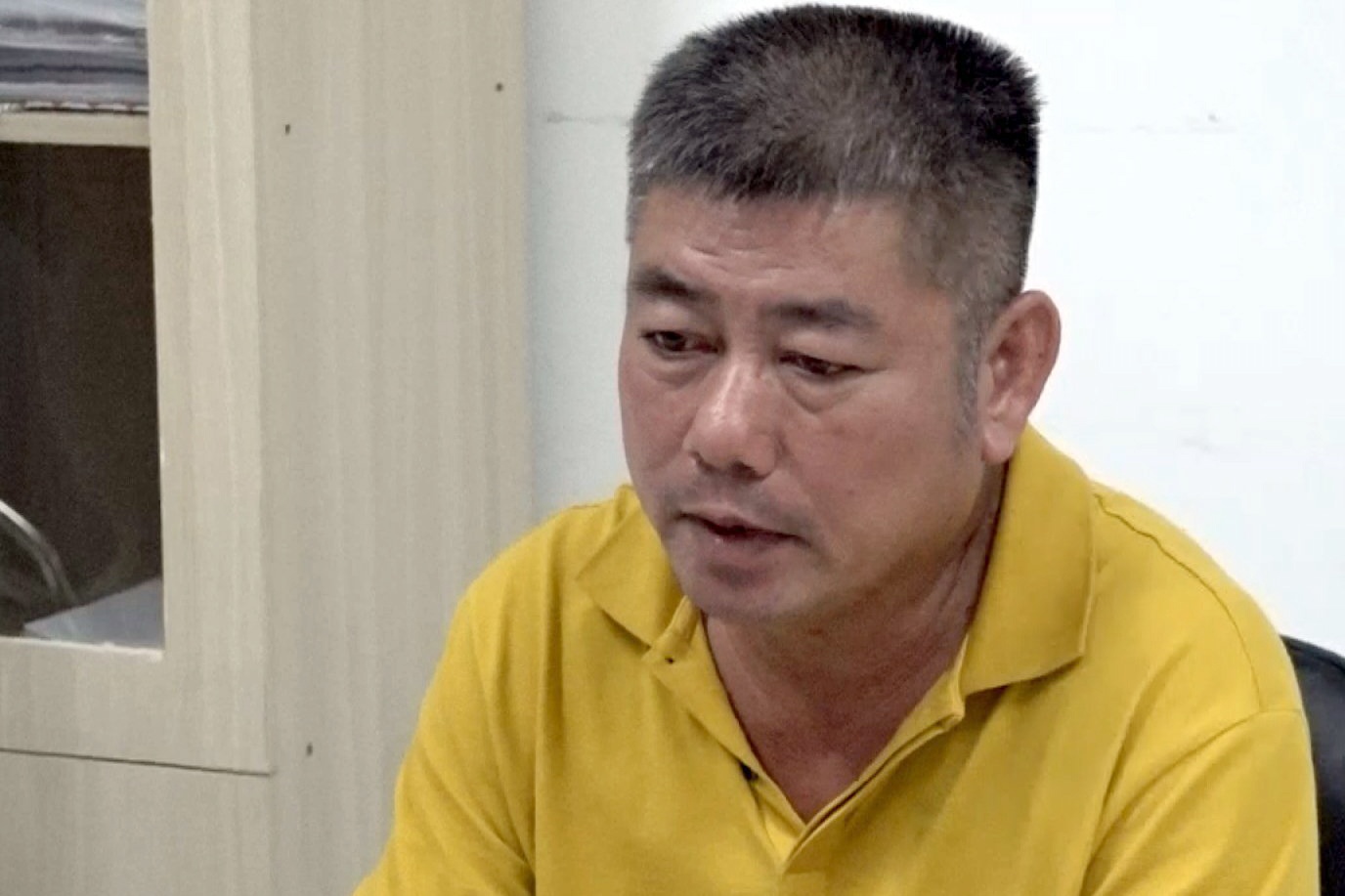 Buon lau 204 trieu lit xang anh 1