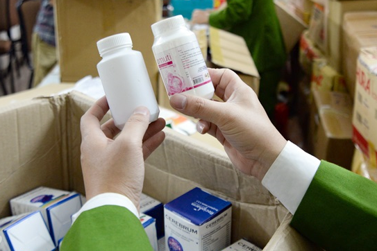 Truy to nu doanh nhan san xuat hang gia hinh anh