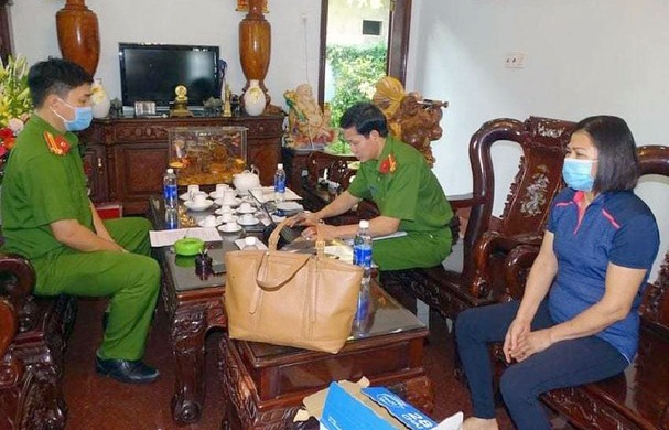 dai gia Mai Thi Dan anh 1