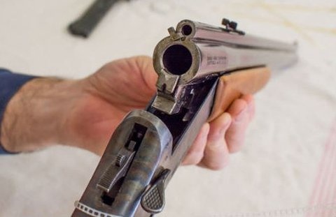 Chu ao ca ban chet nguoi di cau hinh anh