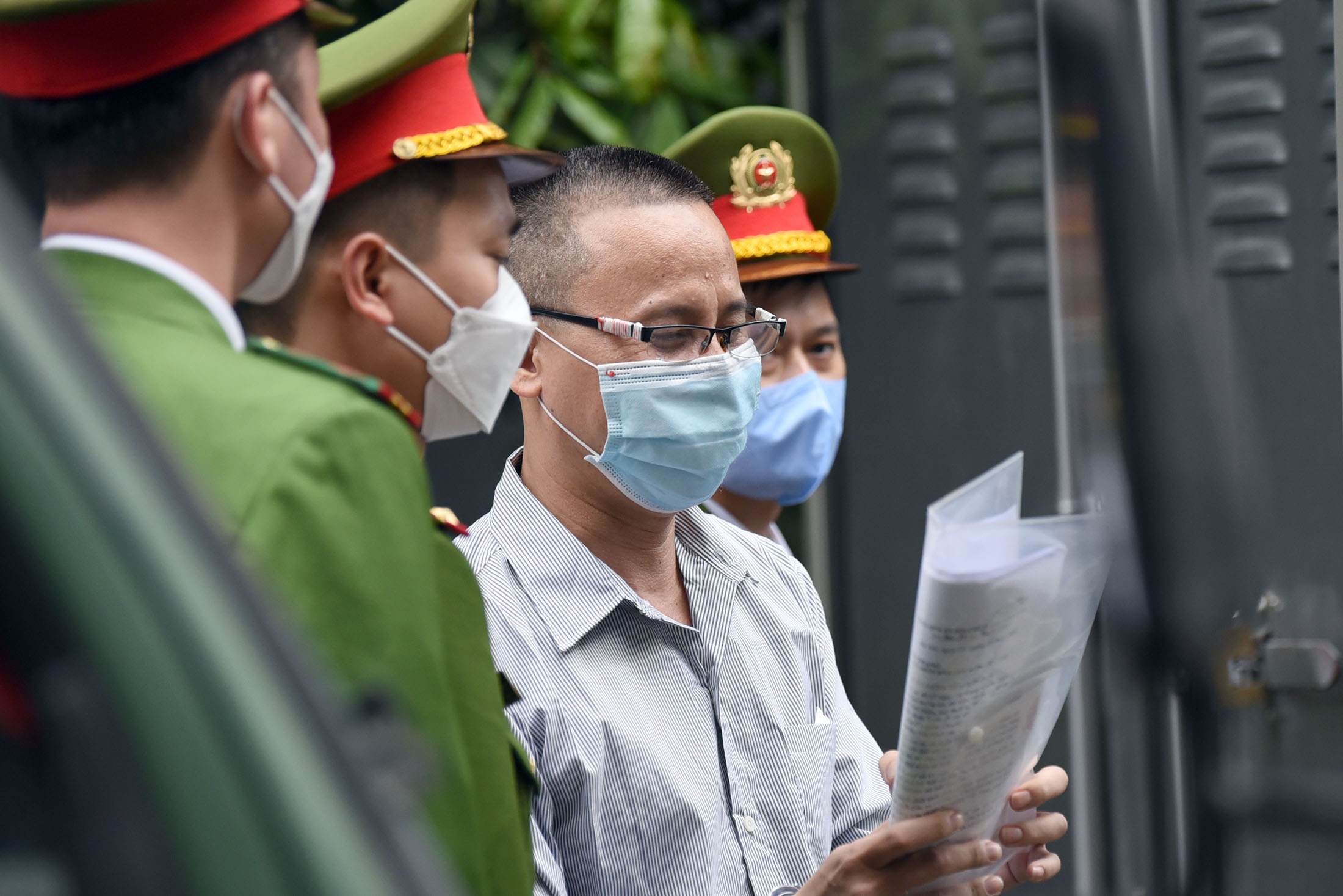 Ong Le Dung Vova bi phat tu vi tuyen truyen chong Nha nuoc hinh anh