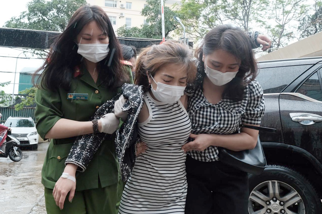 Phong hoa lam chet mot nguoi, co gai doi mat toi danh nao? hinh anh