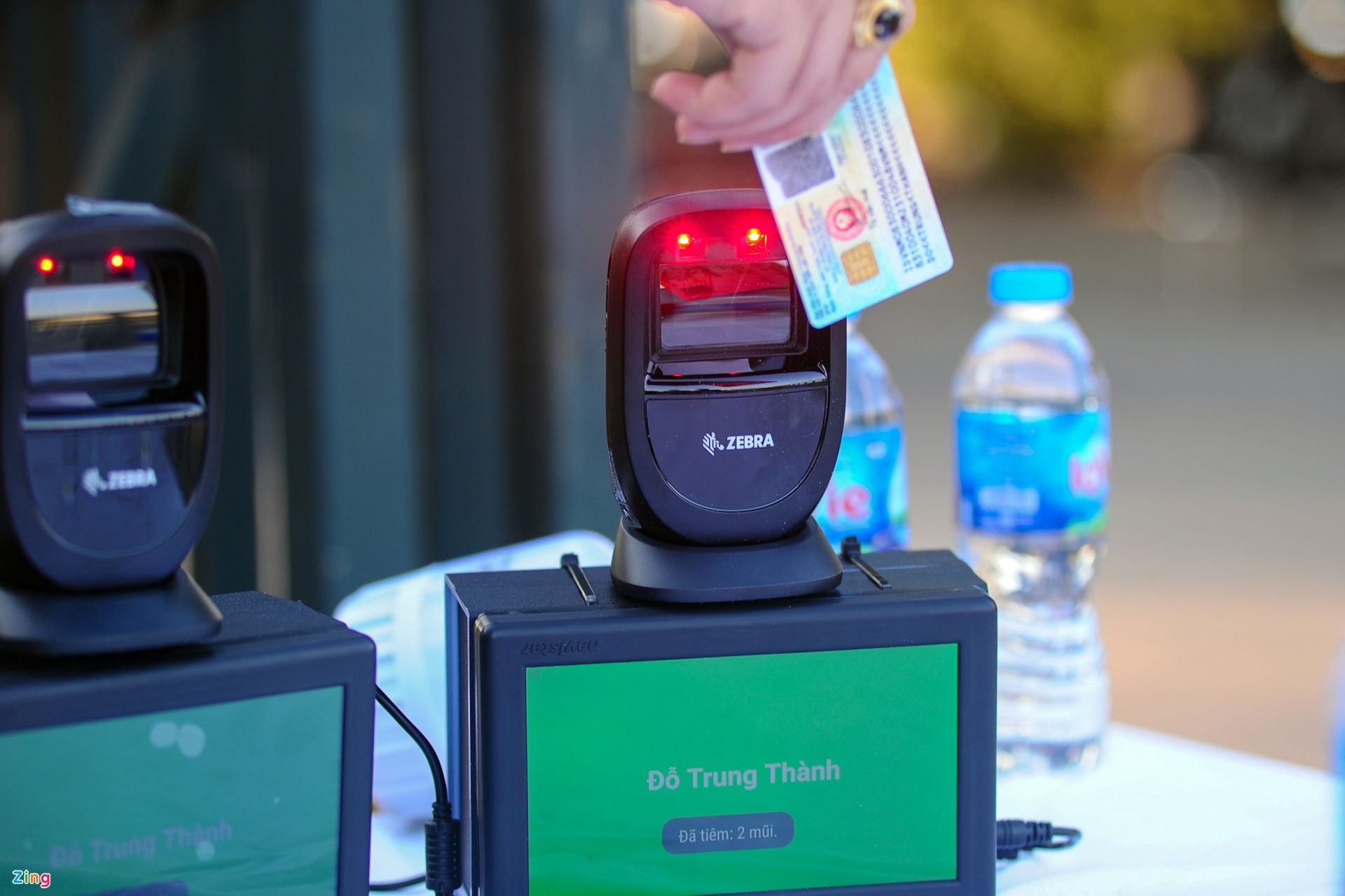 Can cuoc cong dan gan chip anh 6