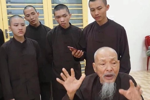 Lai lich bi can thu 5 lien quan vu 'Tinh that Bong Lai' hinh anh