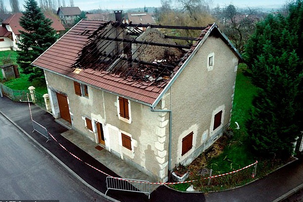 Tham sat ca gia dinh anh 1