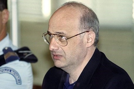 Ke gia danh bac si WHO va vu tham sat bi an hinh anh