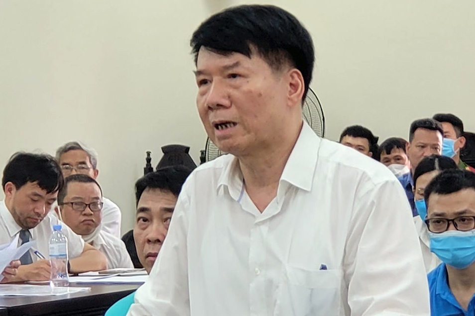 Ong Truong Quoc Cuong hau toa phuc tham hinh anh