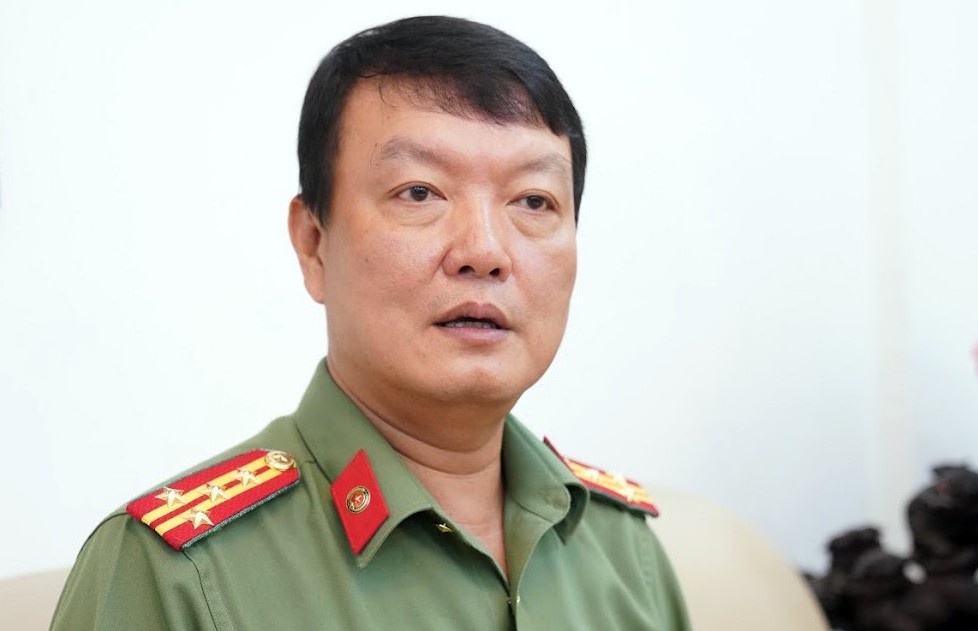 Ho chieu mau moi anh 2