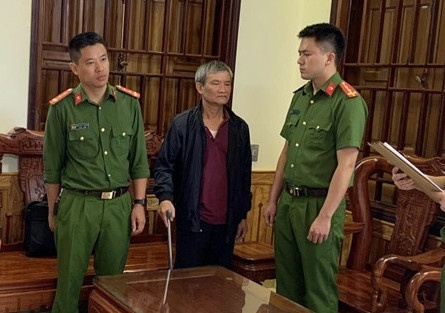 Chu tich Cong ty Dau tam to Moc Chau bi bat hinh anh