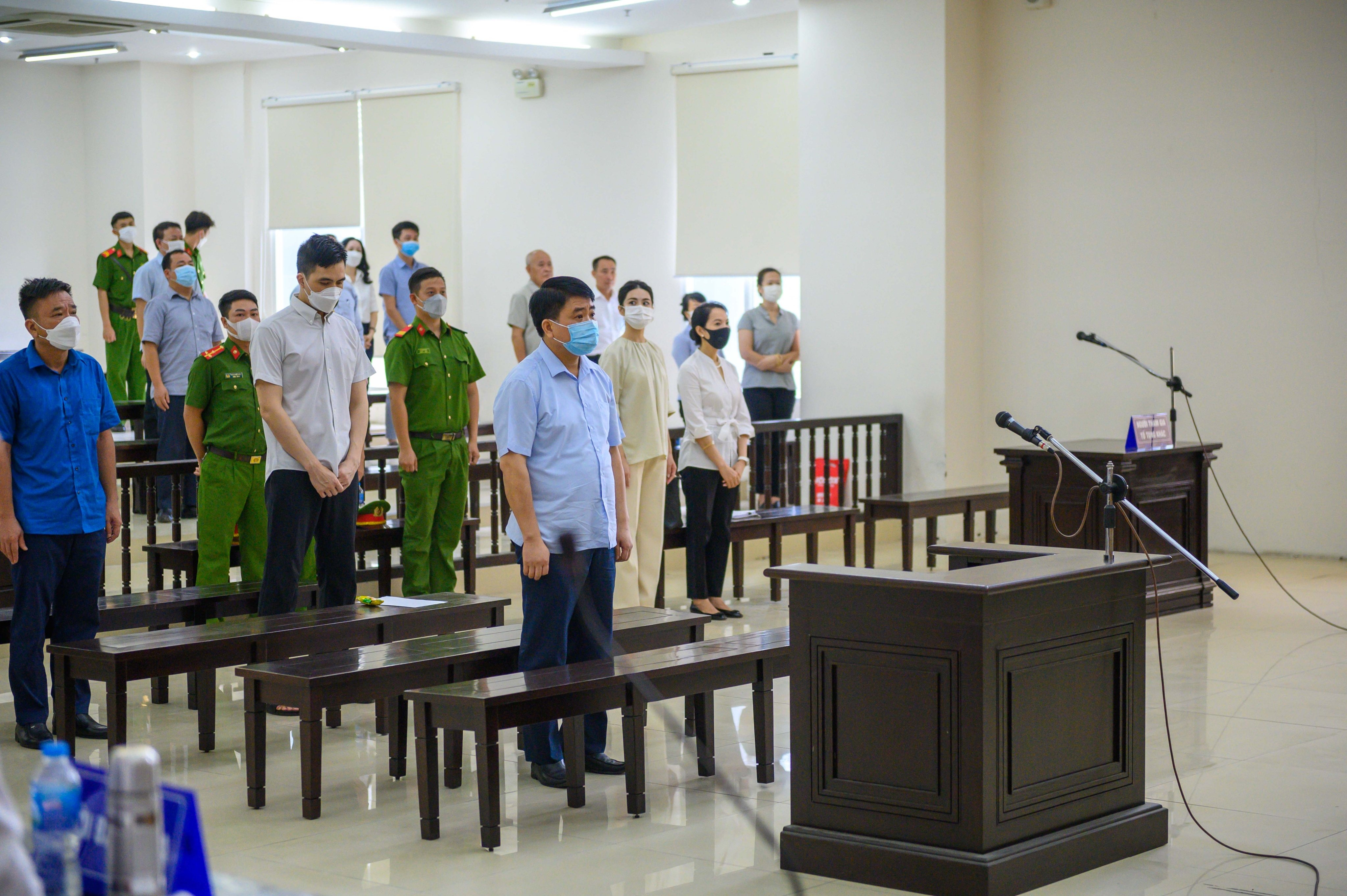 Xet xu Nguyen Duc Chung anh 1