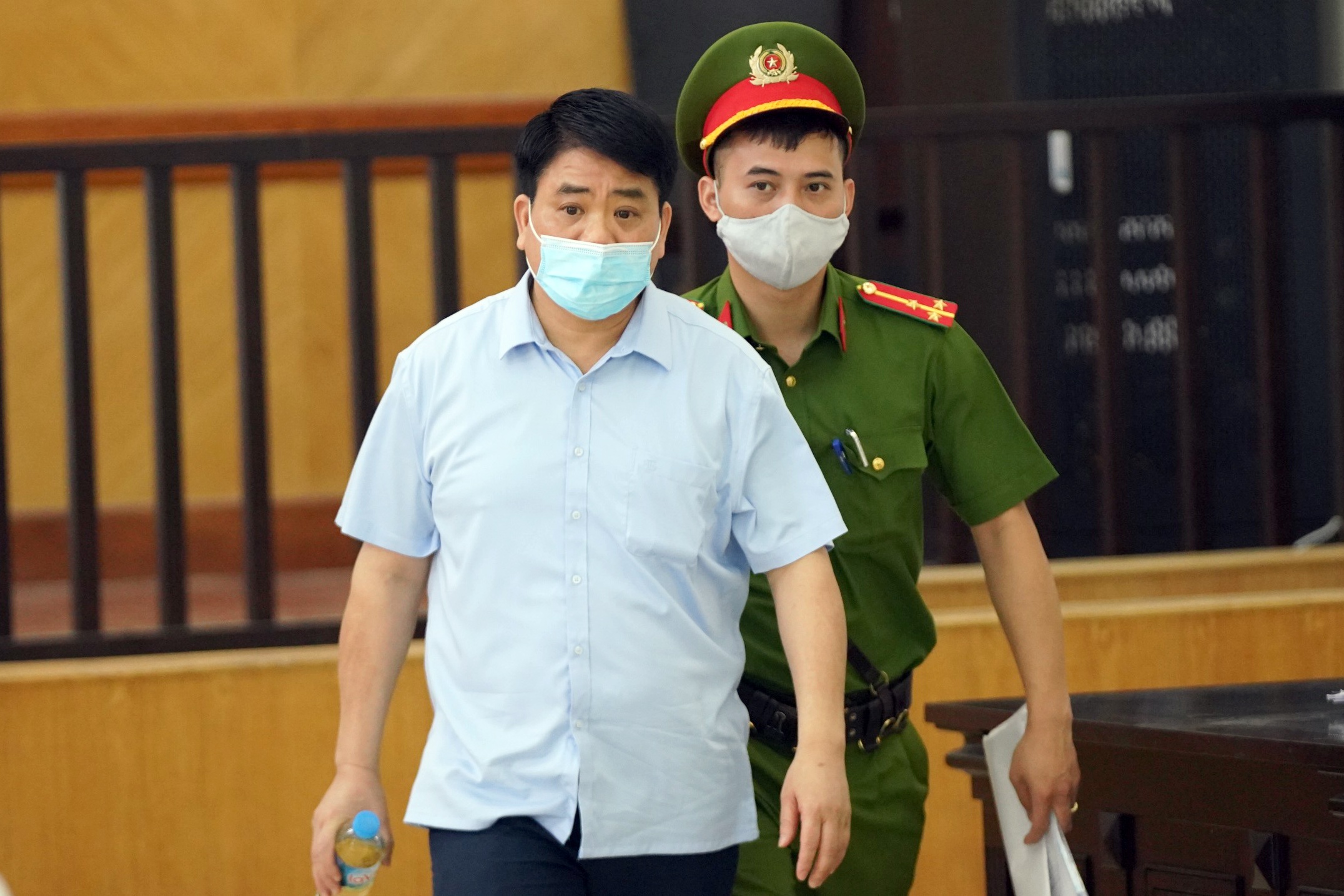 Tuyên án Nguyễn Đức Chung ảnh 1 Tuyen an Nguyen Duc Chung anh 1