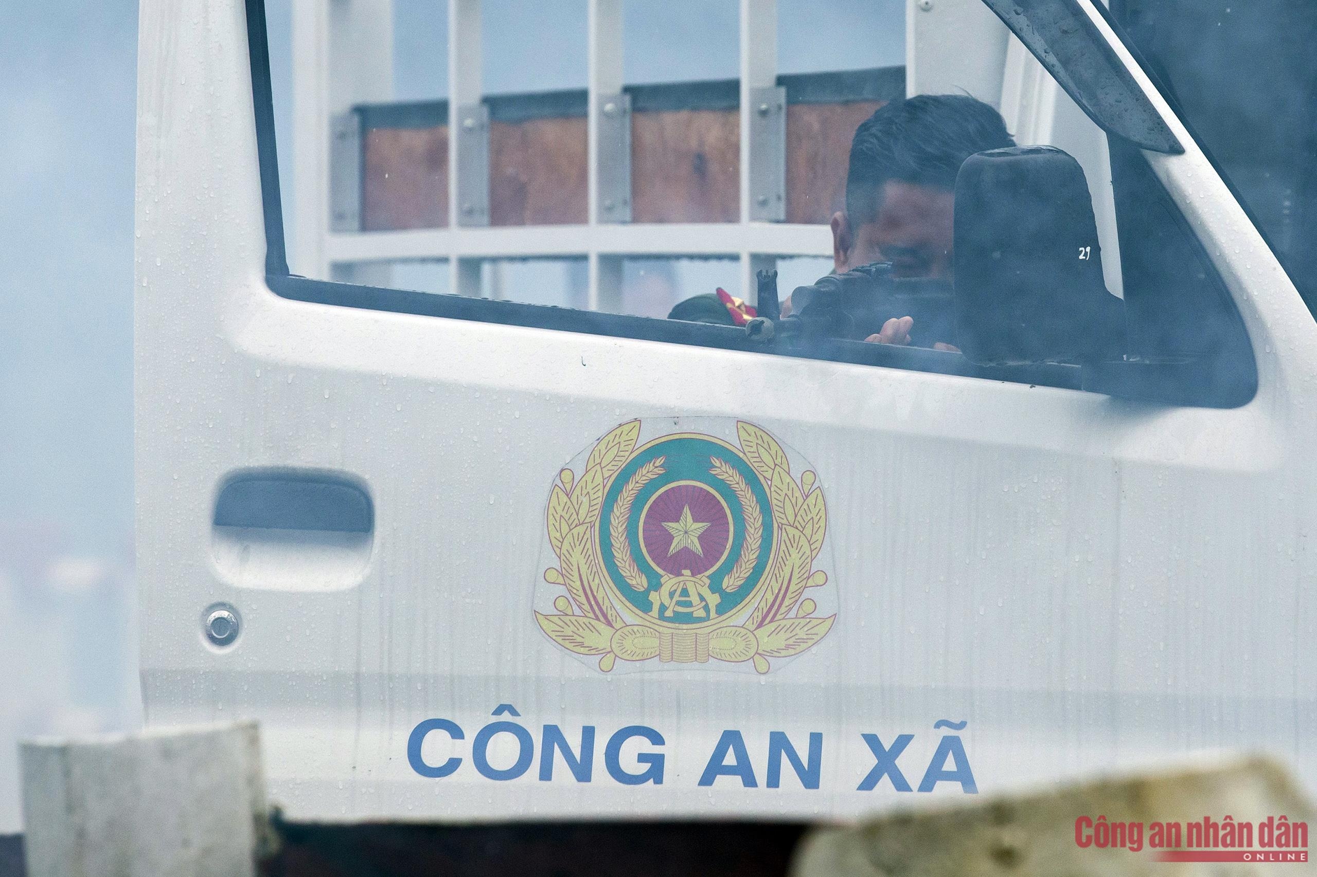 Dien tap chong khung bo anh 11