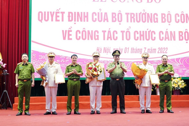 Bo nhiem Cong an Ha Noi anh 1