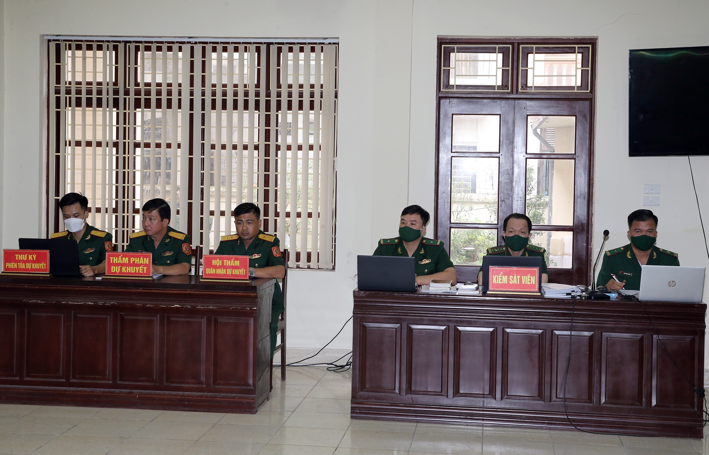 Xet xu tu lenh vung canh sat bien anh 6