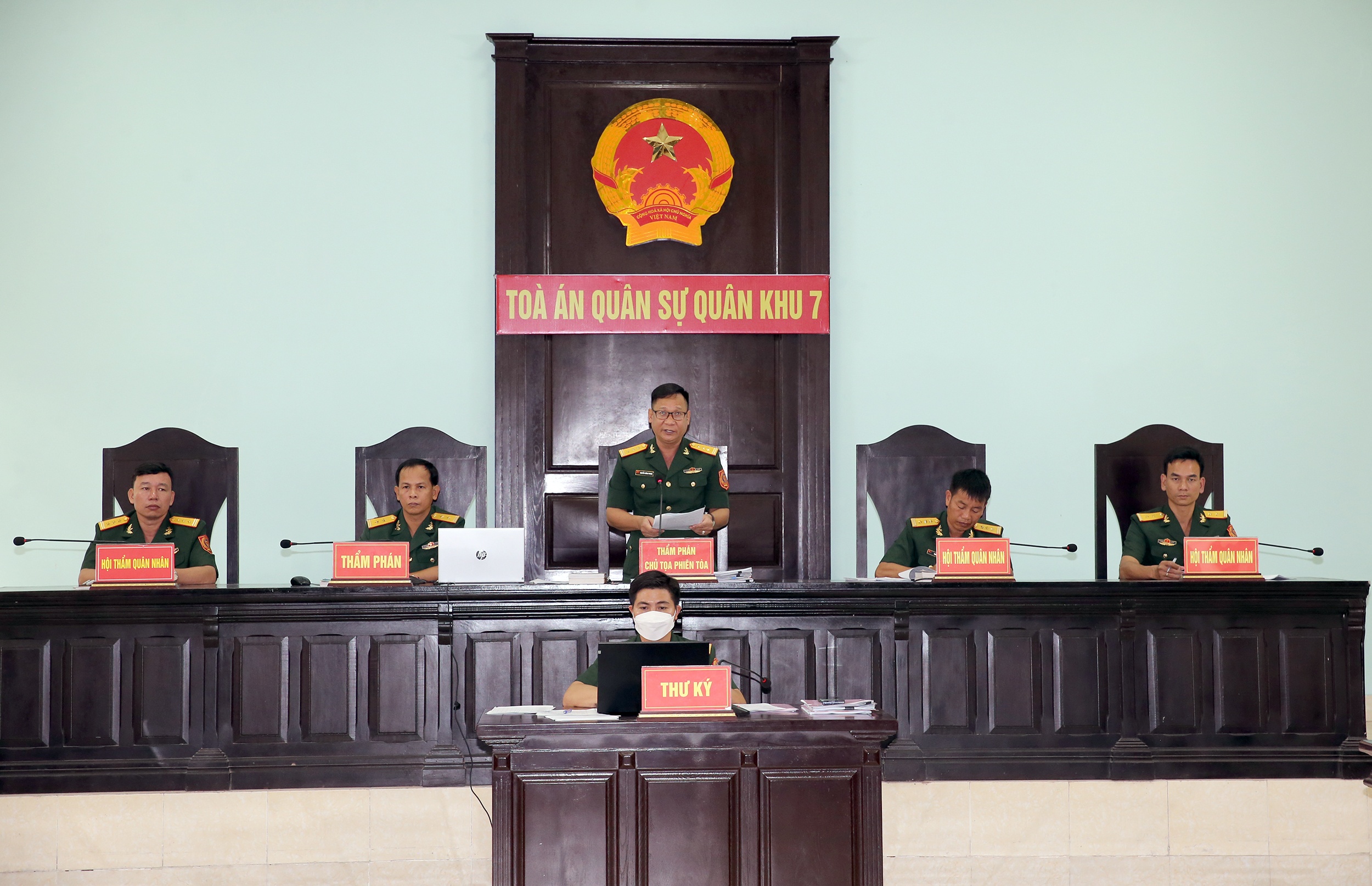 Xet xu tu lenh vung canh sat bien anh 9