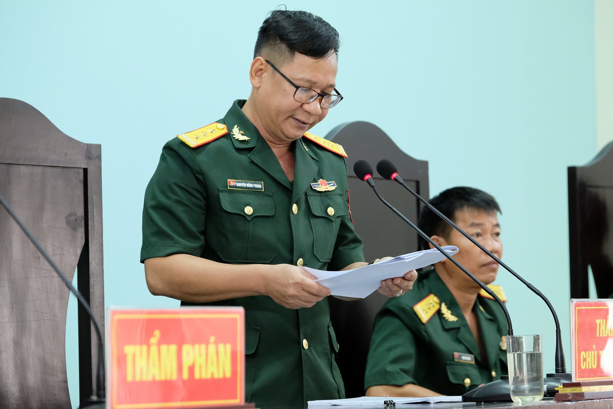 Tuyen 2 thieu tuong Canh sat bien anh 1