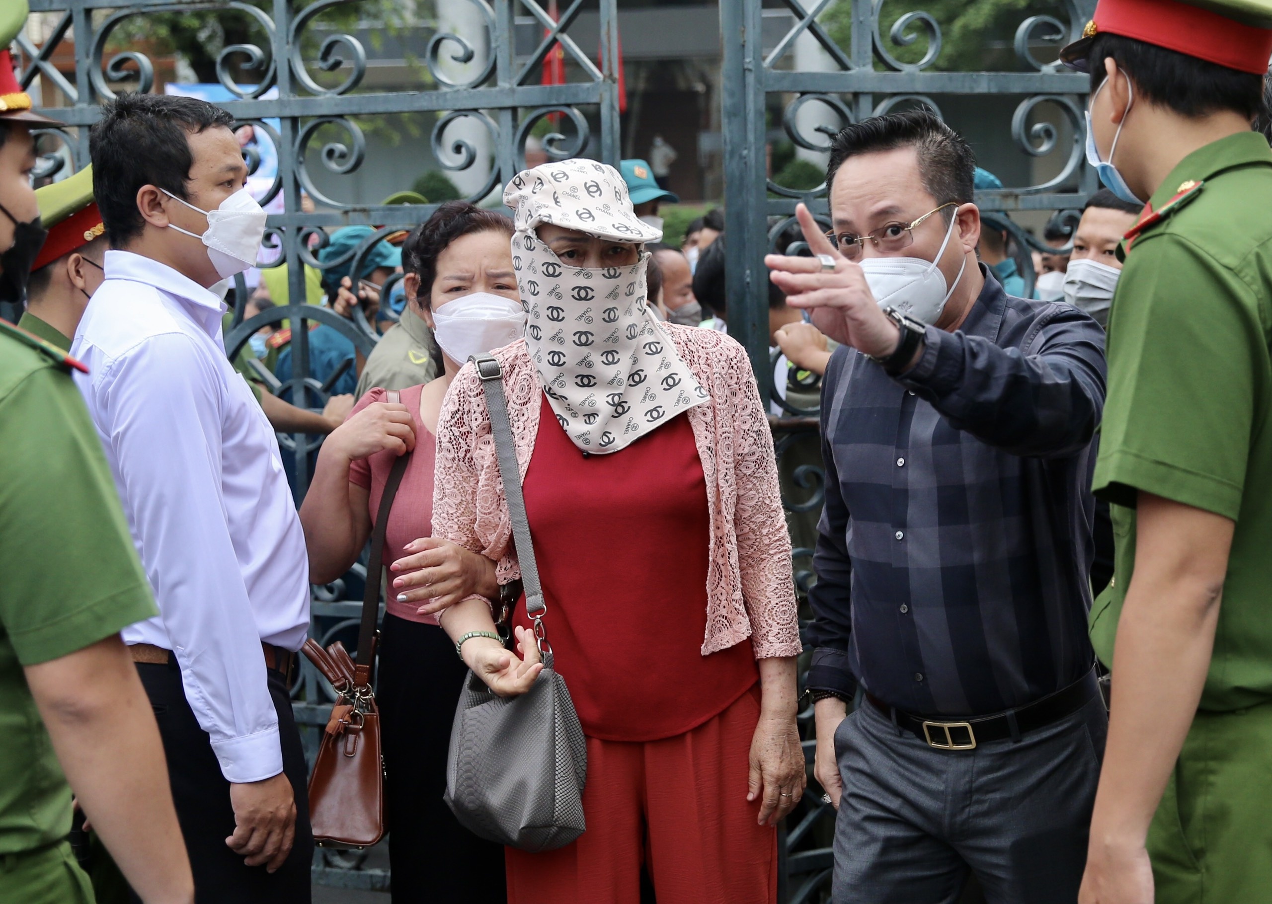 Xet xu Nguyen Vo Quynh Trang anh 4