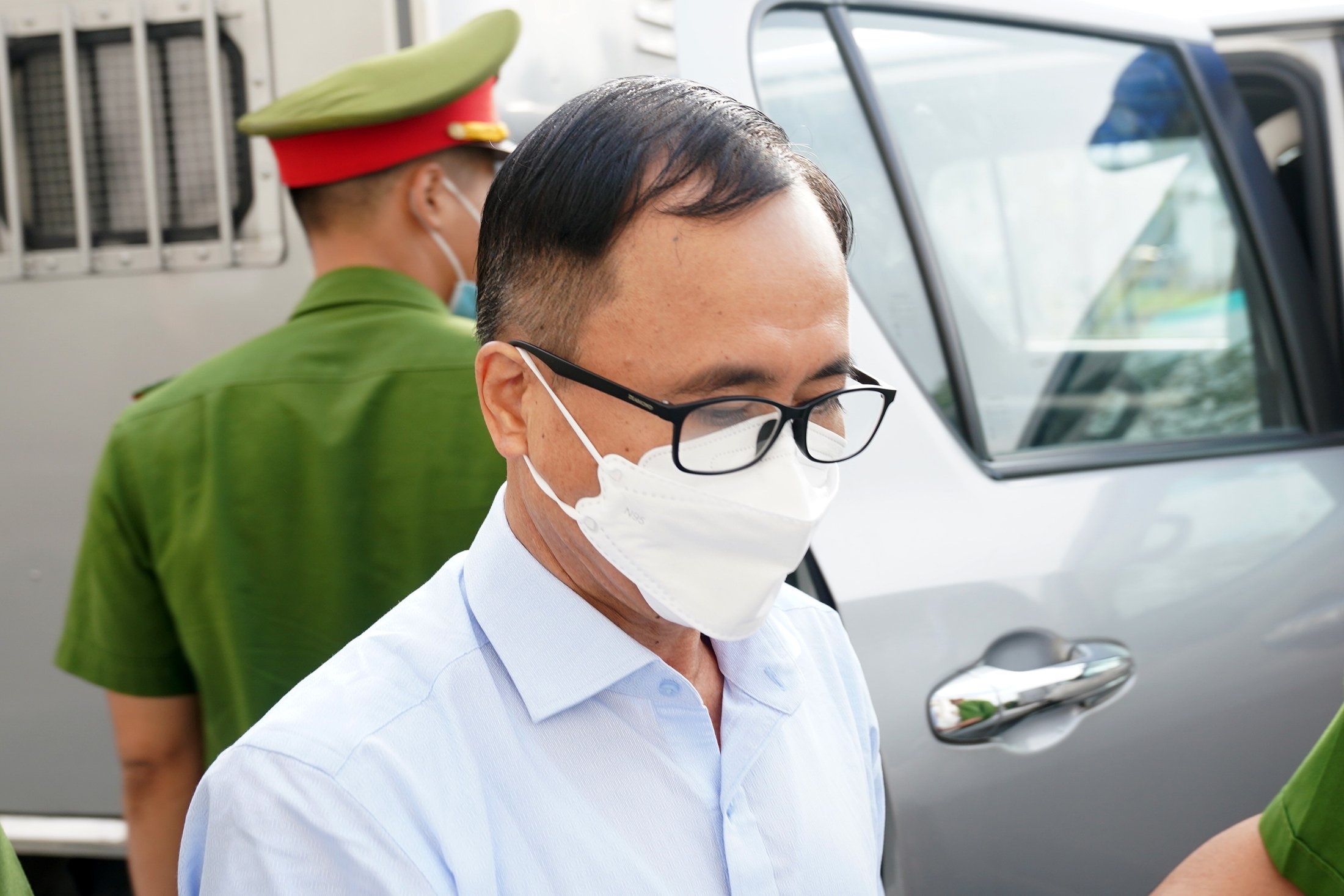 Xet xu Bi thu Binh Duong anh 1