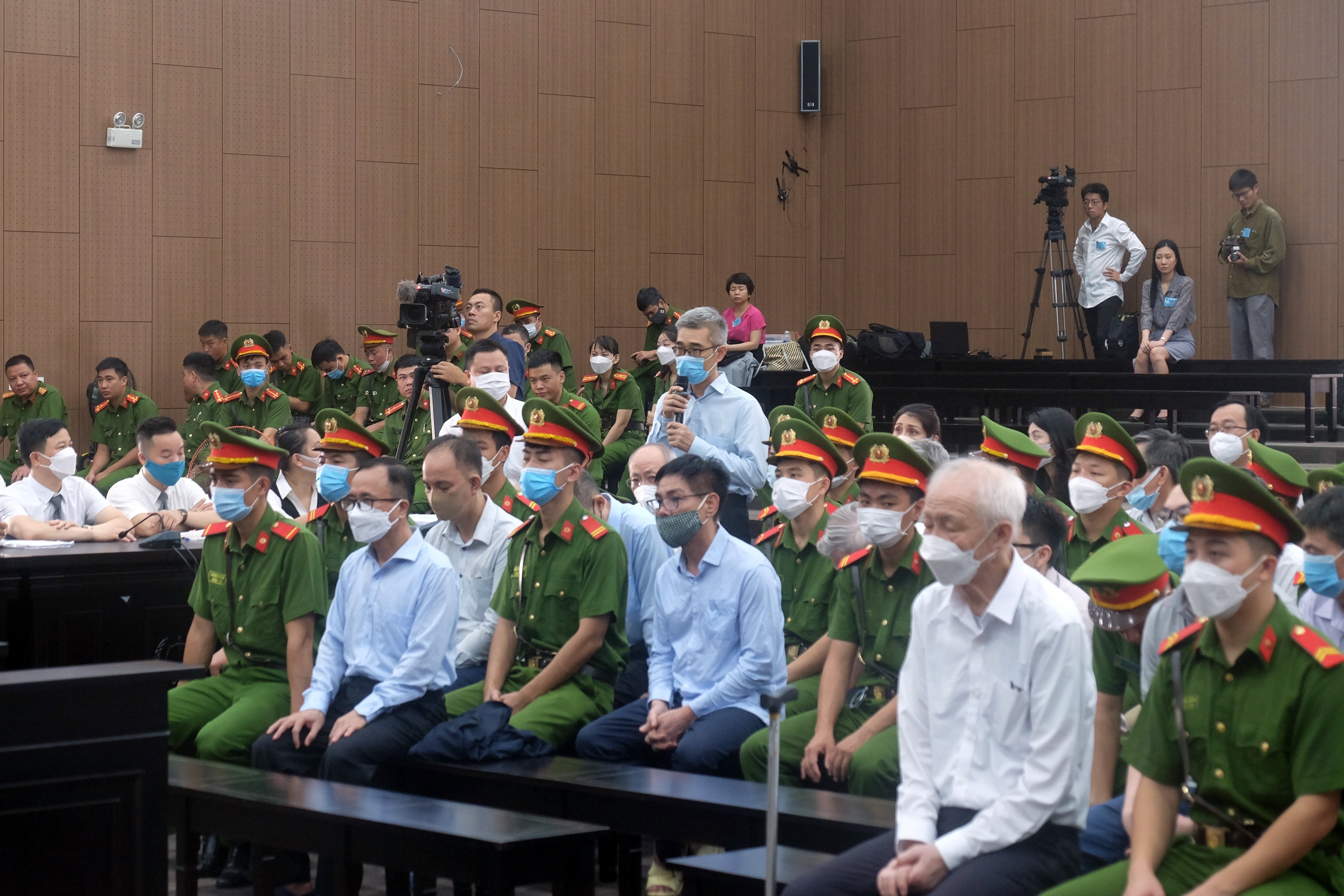 Xét xử Bí thư Bình Dương ảnh 2 Xet xu Bi thu Binh Duong anh 2