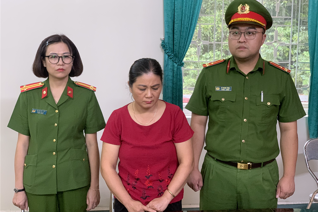 5 can bo o Son La bi cao buoc bien thu hon 1,7 ty dong hinh anh