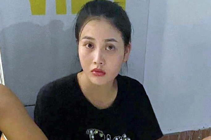 Chu quan spa ban thuoc lac hinh anh