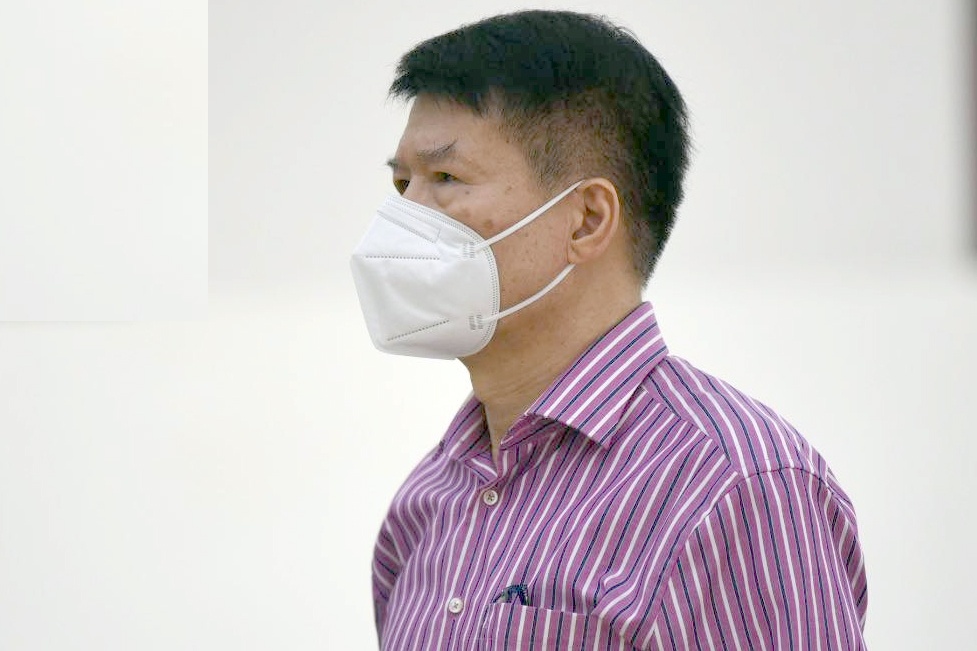 Nop them 500 trieu dong, ong Truong Quoc Cuong duoc giam 1 nam tu hinh anh