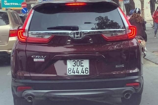 Dan bien so oto anh 1