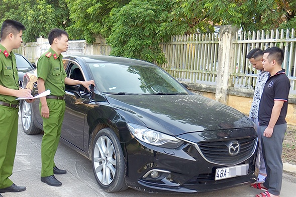 Trộm ôtô ảnh 1 Trom oto anh 1