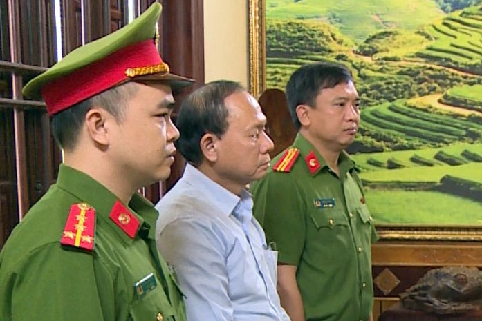 Bat pho chu tich Hoi nong dan tinh Thanh Hoa hinh anh