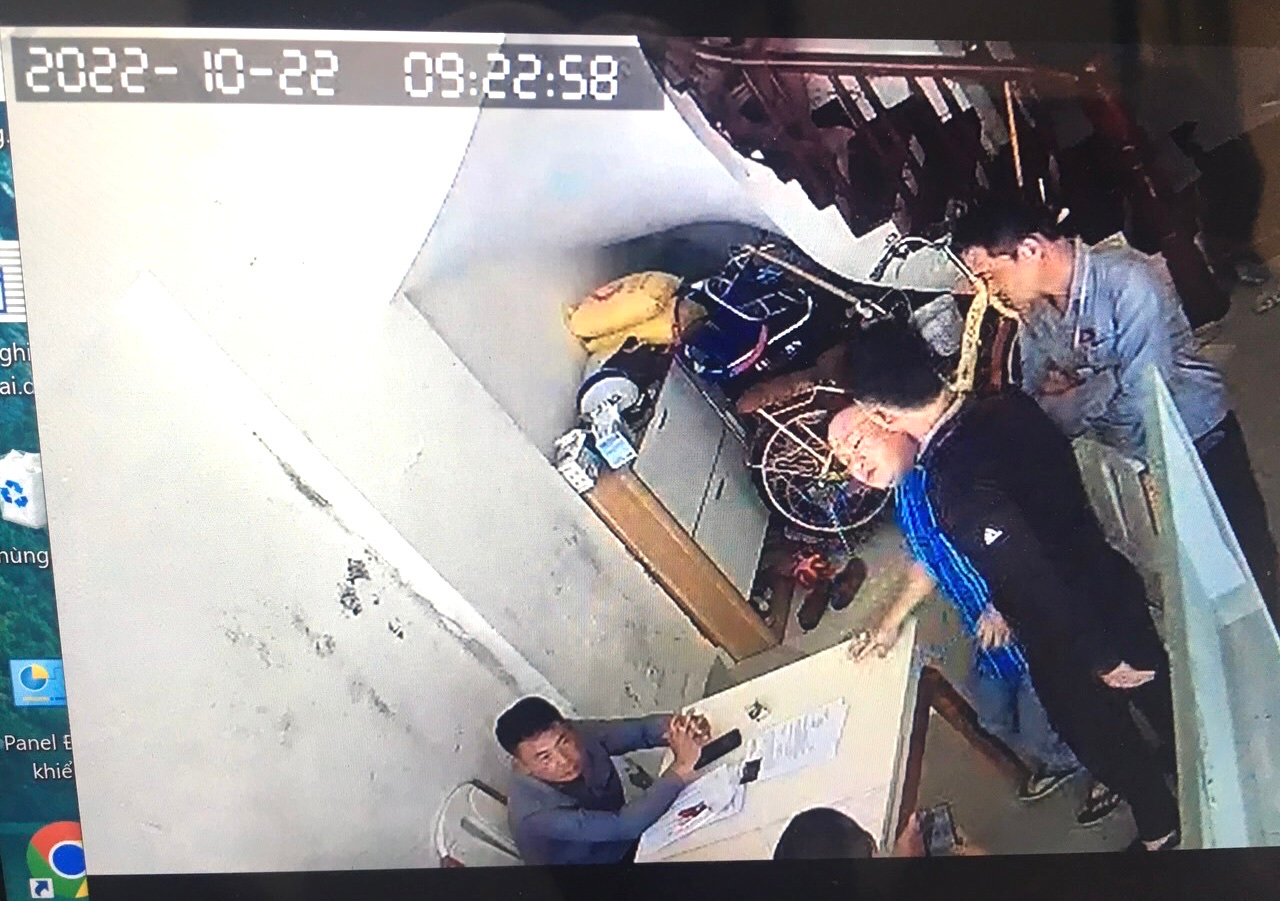 Doi no Hung Thinh anh 1