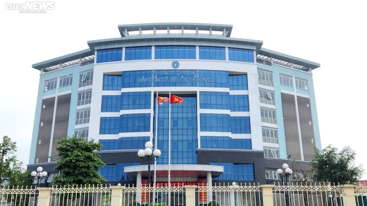 Bắt tạm giam ảnh 1 Bat tam giam anh 1