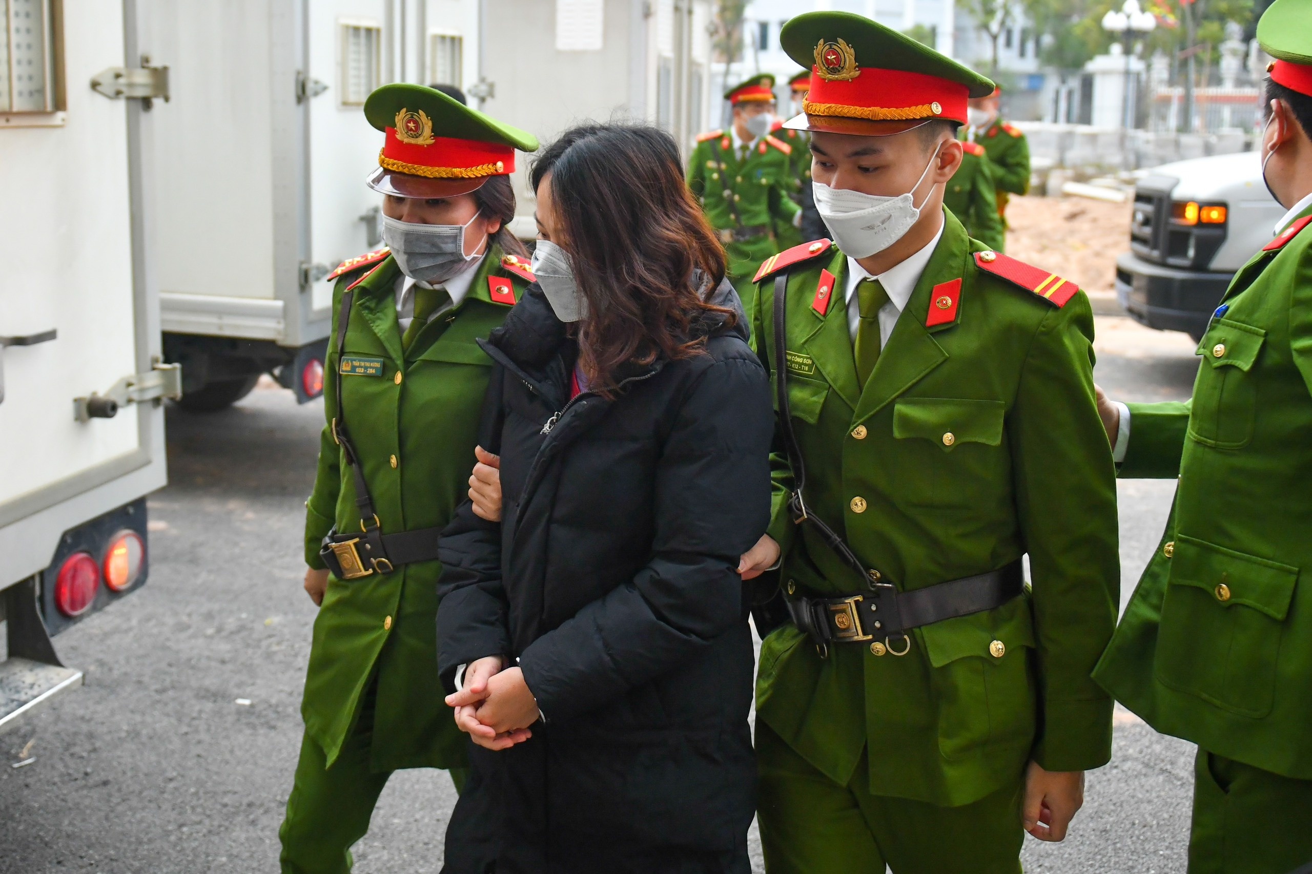 Nguyen Thi Thanh Nhan anh 3