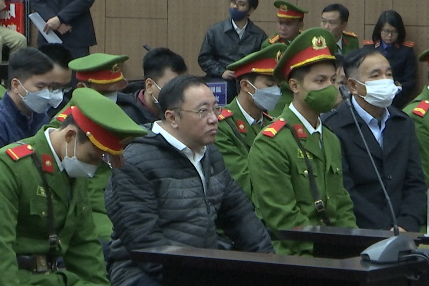 Cuu giam doc Benh vien Dong Nai noi ve 14,8 ty dong nhan hoi lo hinh anh