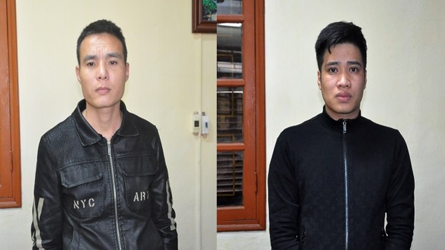 Dua nguoi sang Campuchia anh 1