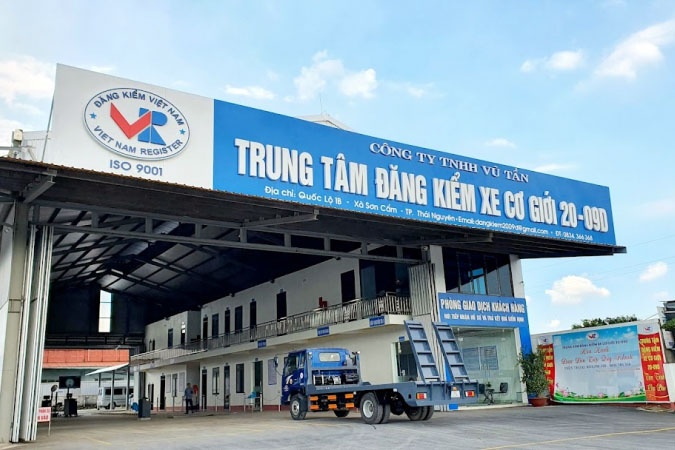 Bat tam giam 4 nguoi thuoc trung tam dang kiem o Thai Nguyen hinh anh