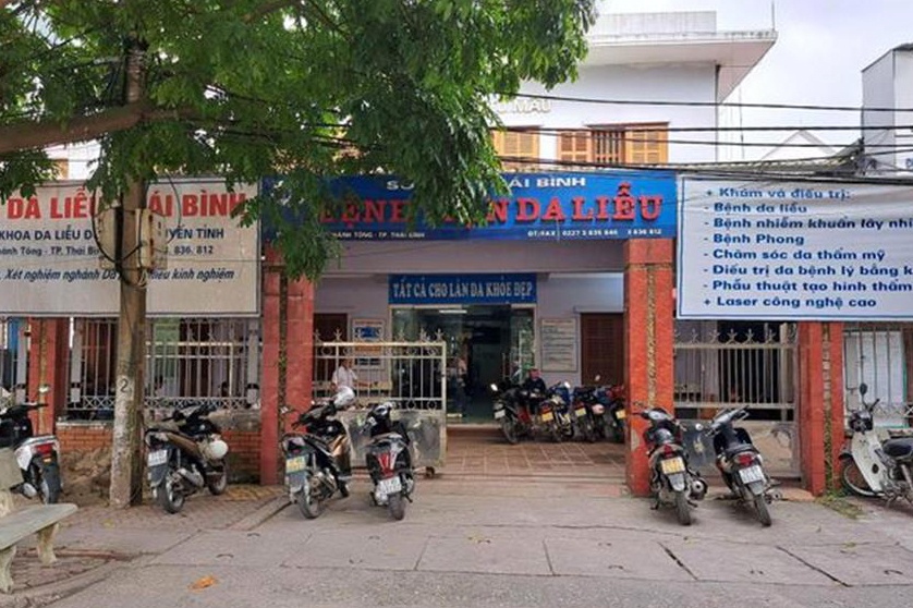 Sai pham khien giam doc Benh vien Da lieu Thai Binh bi tam giam hinh anh