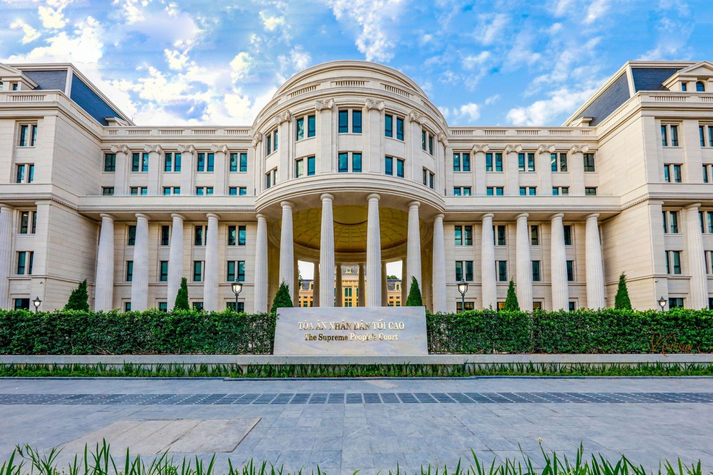 TAND Toi cao boc tham de xac minh tai san cua 32 can bo nganh hinh anh