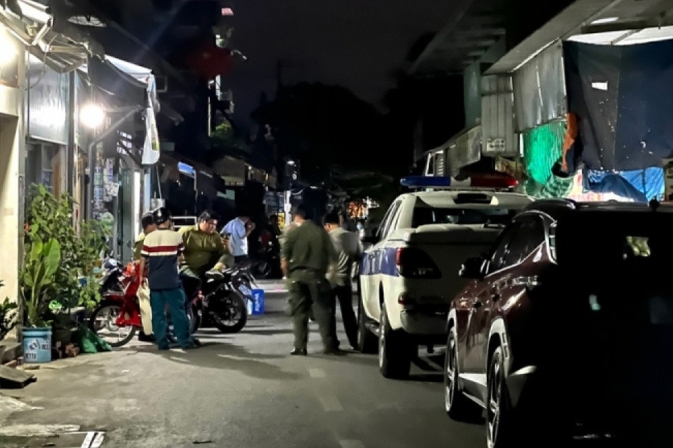 Nguoi phu nu o Binh Duong bi chan duong, tat axit dan den tu vong hinh anh