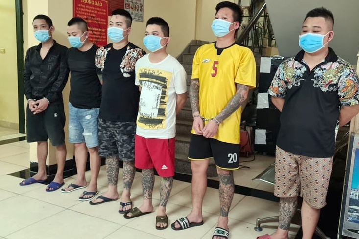 Đòi nợ thuê ảnh 1 Doi no thue anh 1