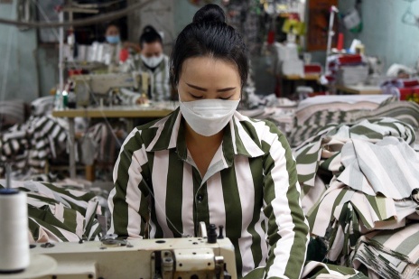 Nhung pham nhan nao duoc ra lao dong, day nghe ngoai trai giam hinh anh