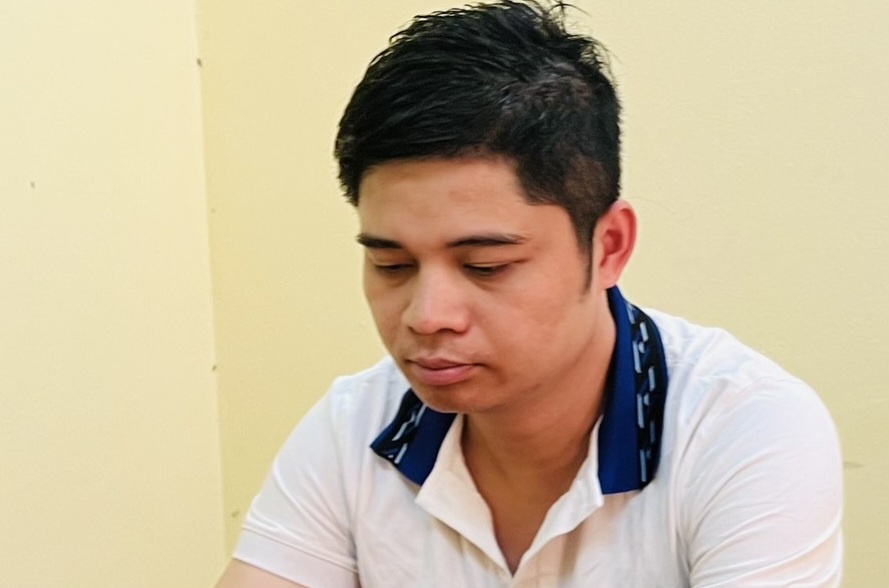 Khoi to bi can giet nguoi phu nu, giau xac trong oto hinh anh