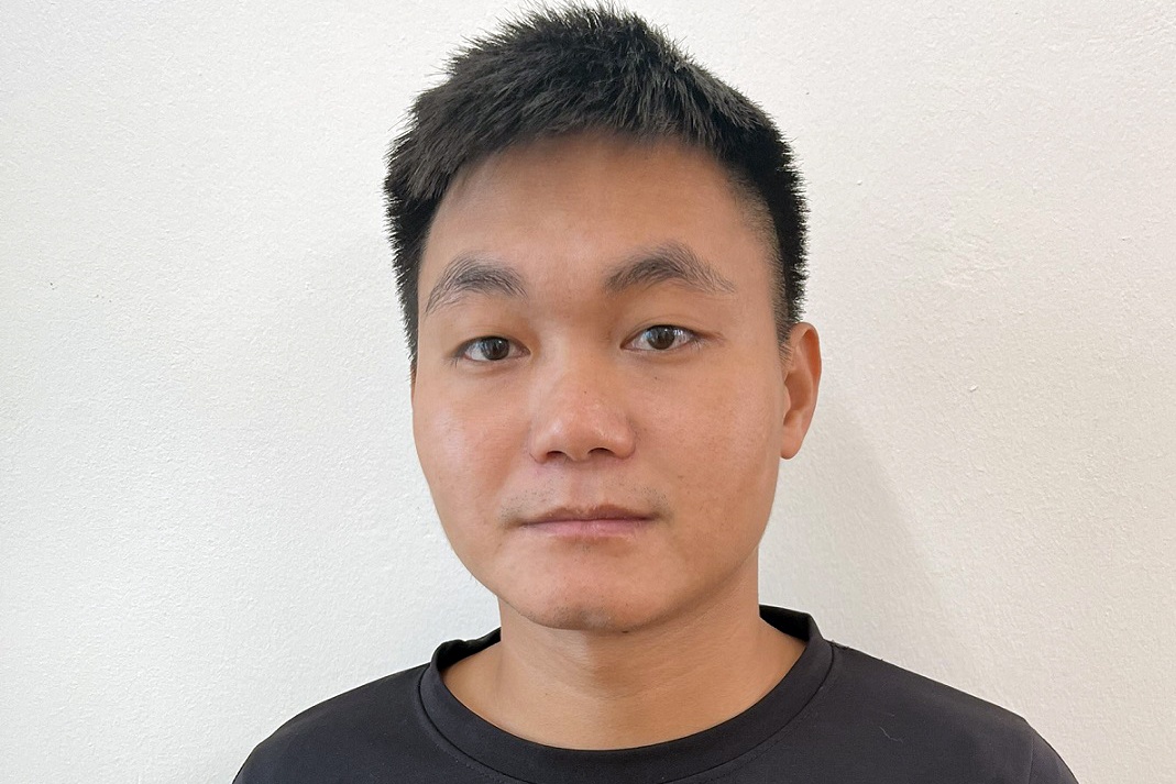 Lua ban hoc hon mot ty dong de lay tien choi game hinh anh