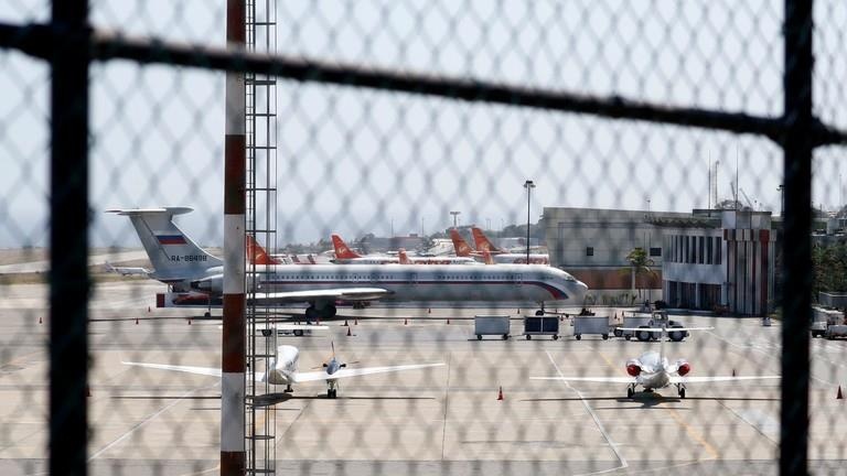 máy bay quân sự Nga tới Venezuela ảnh 1 may bay quan su Nga toi Venezuela anh 1