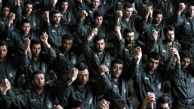 Ve binh Cach mang Hoi giao Iran anh 1